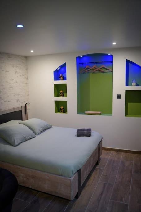 Apartmán Nuit De La Sagesse "Jacuzzi Terrasse Et Parking Prive" Rouen Exteriér fotografie